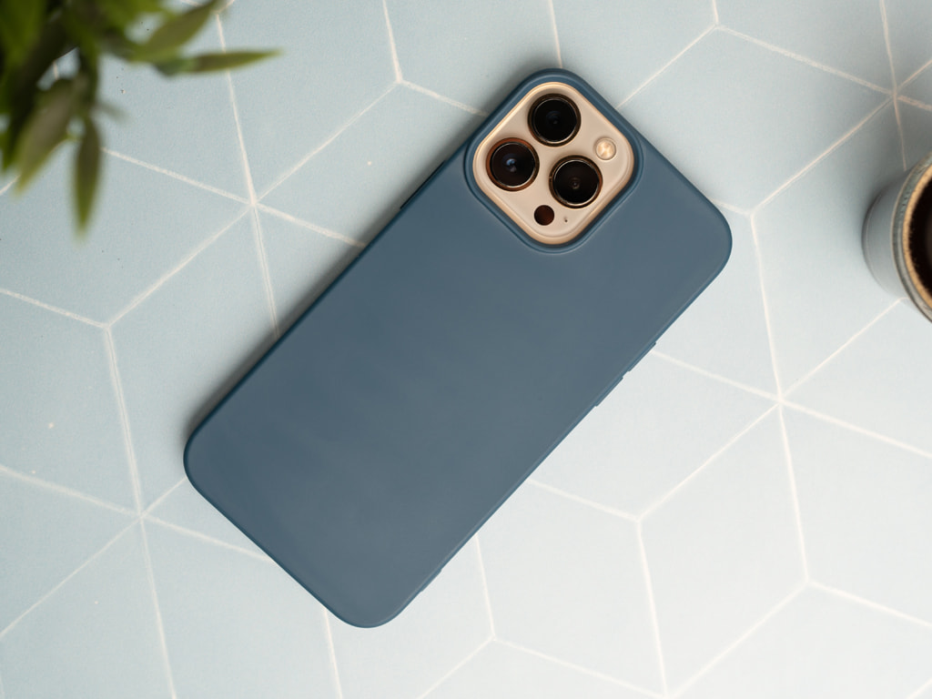 Silikonový kryt na iPhone 13 Pro Max - Modrý 2